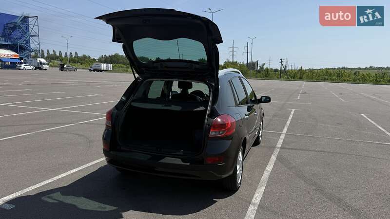 Универсал Renault Clio 2008 в Ровно