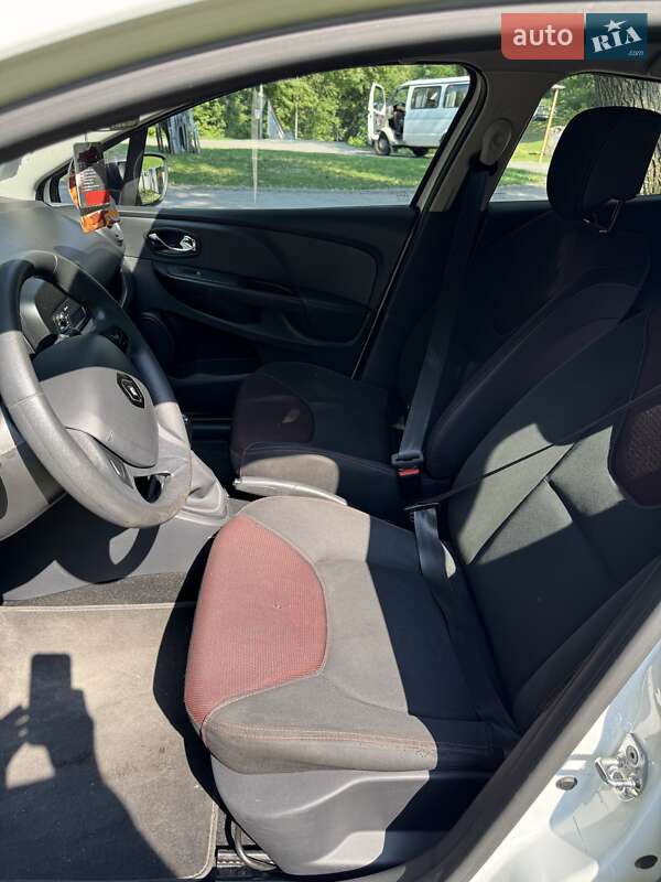 Хэтчбек Renault Clio 2013 в Киеве