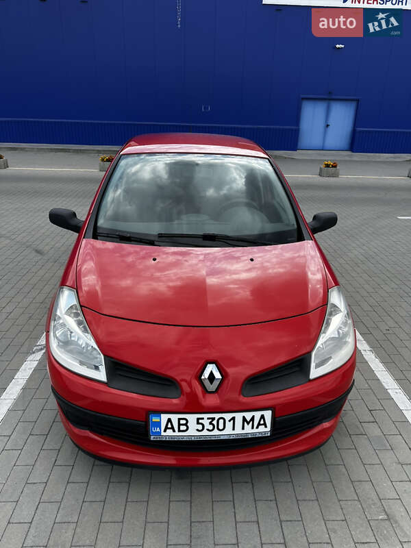Хэтчбек Renault Clio 2008 в Виннице фото 3 Хэтчбек Renault Clio 2008 в Виннице