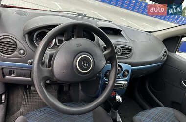 Хэтчбек Renault Clio 2008 в 