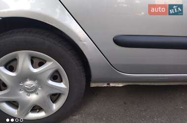 Седан Renault Clio 2005 в 