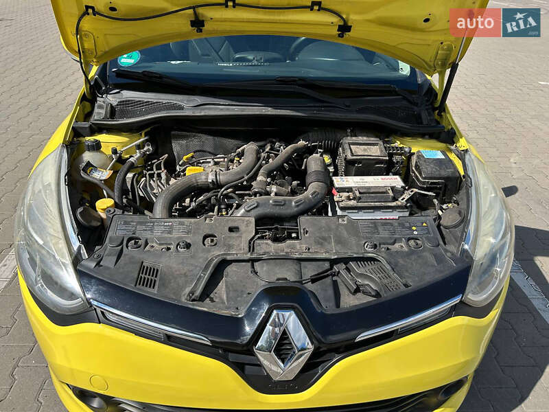 Хэтчбек Renault Clio 2012 в Чернигове