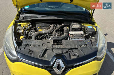 Хэтчбек Renault Clio 2012 в 