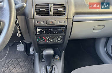 Седан Renault Clio 2008 в 