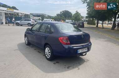 Седан Renault Clio 2010 в 