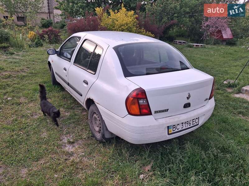 Хэтчбек Renault Clio 2001 в Львове