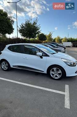 Хэтчбек Renault Clio 2016 в Киеве