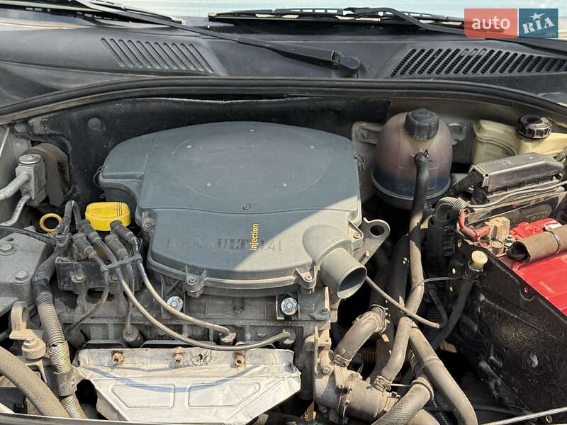 Седан Renault Clio 2007 в Запоріжжі