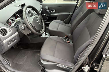 Хэтчбек Renault Clio 2007 в 