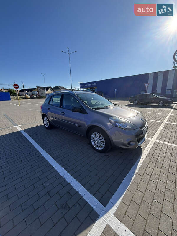 Хетчбек Renault Clio 2010 в Калуші