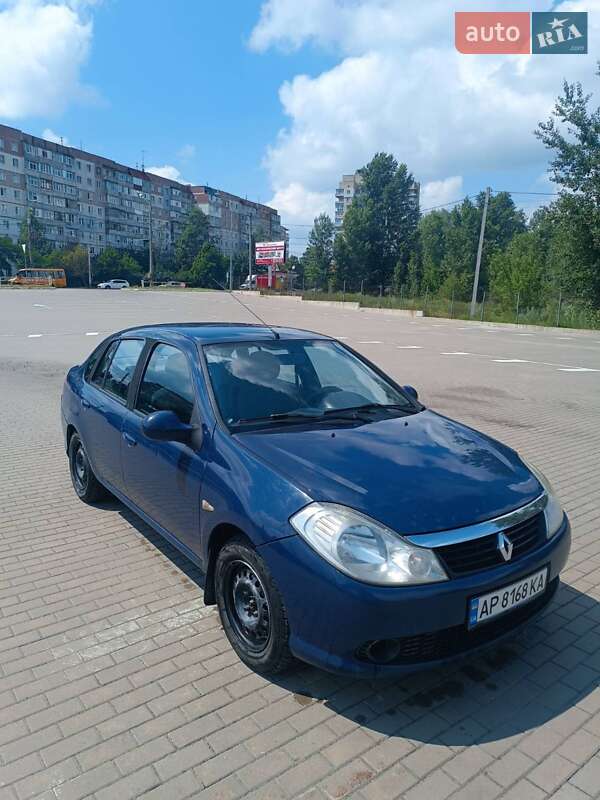 Седан Renault Clio 2010 в Сумах