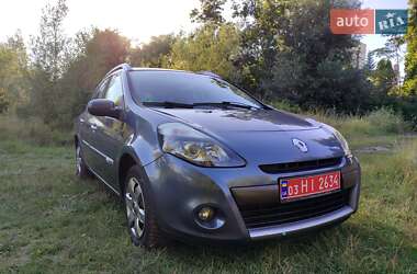 Універсал Renault Clio 2010 в Рівному