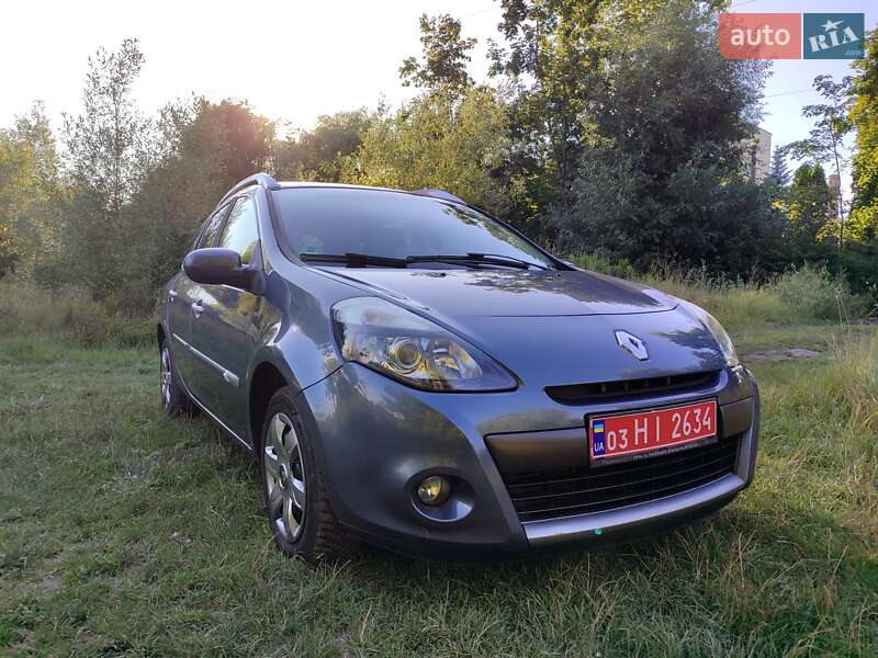 Универсал Renault Clio 2010 в Ровно фото 2 Универсал Renault Clio 2010 в Ровно