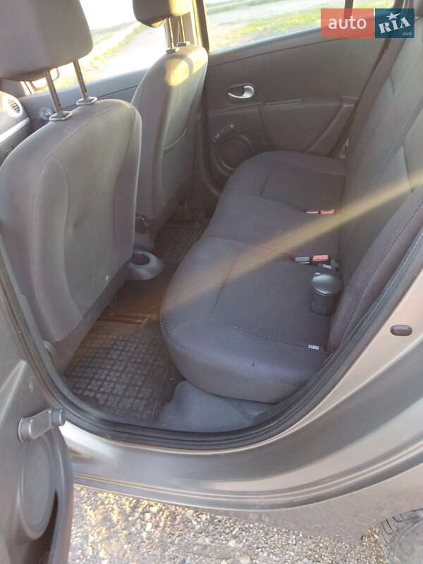 Универсал Renault Clio 2008 в Харькове