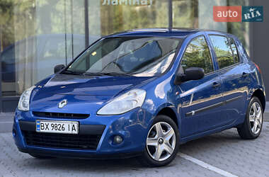 Хэтчбек Renault Clio 2009 в 