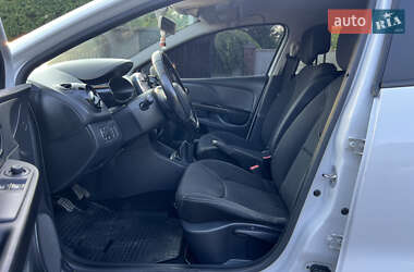 Хэтчбек Renault Clio 2013 в 