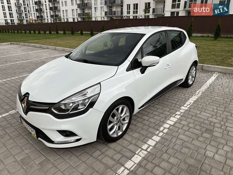 Хэтчбек Renault Clio 2016 в Львове