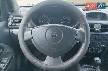 Хэтчбек Renault Clio 2008 в 