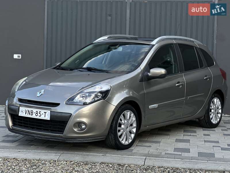 Универсал Renault Clio 2010 в Ивано-Франковске