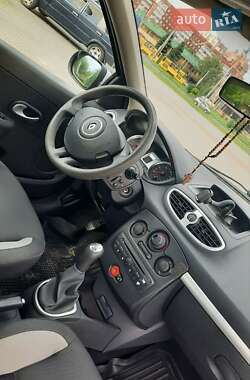 Универсал Renault Clio 2011 в 