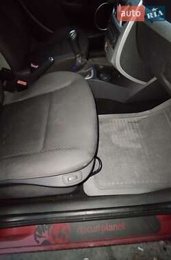 Универсал Renault Clio 2009 в 