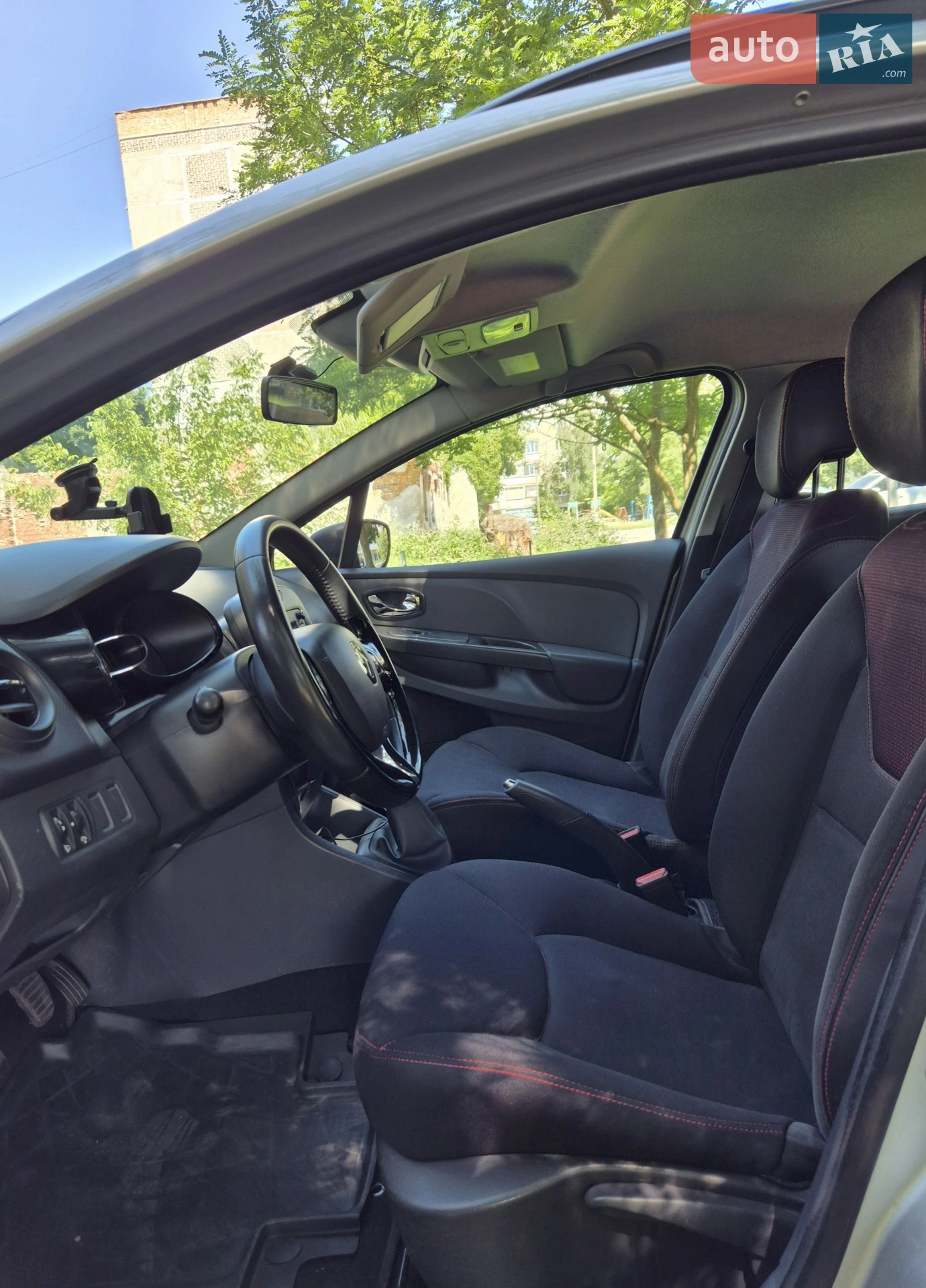 2014 Renault Clio - мініатюра 12
