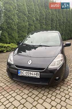 Хетчбек Renault Clio 2011 в Комарному
