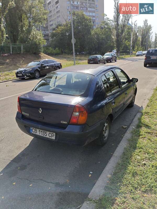 Седан Renault Clio 2005 в Киеве
