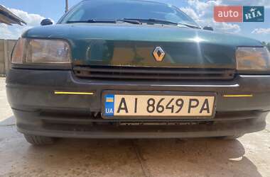 Хэтчбек Renault Clio 1995 в Киеве