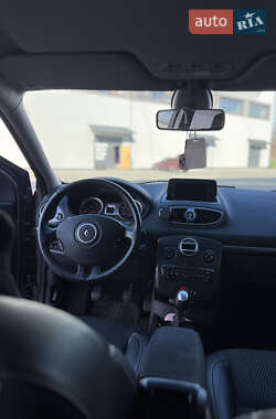 Универсал Renault Clio 2009 в 