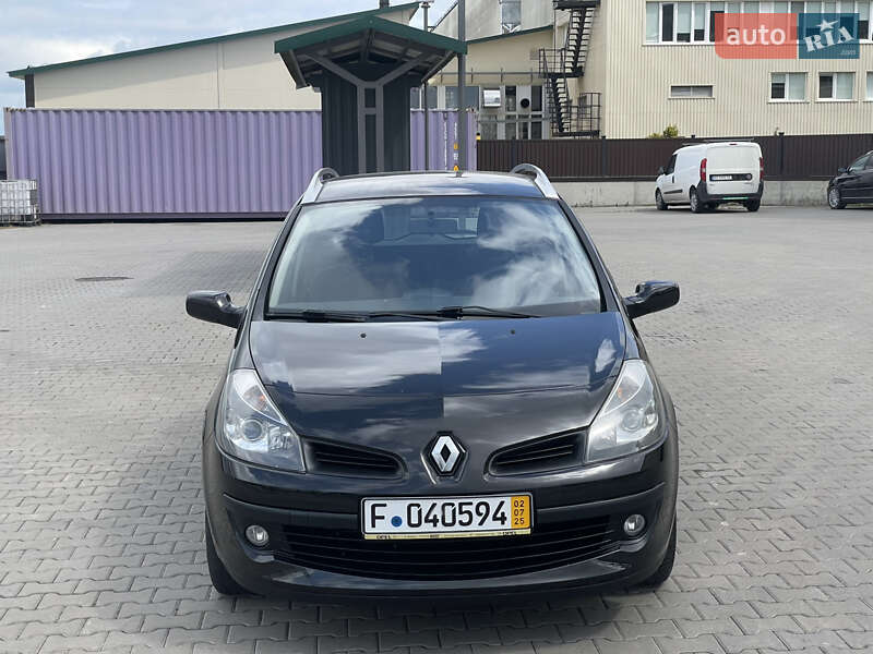 Хэтчбек Renault Clio 2008 в 