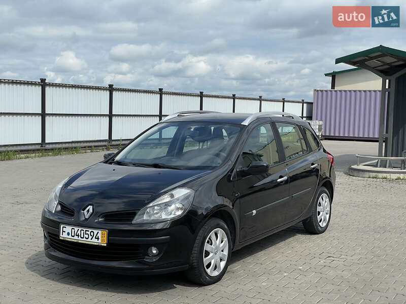 Хэтчбек Renault Clio 2008 в Луцке