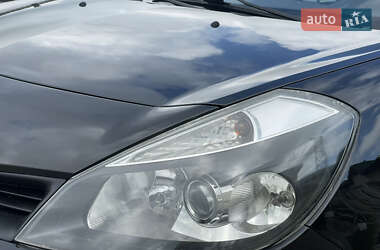 Хэтчбек Renault Clio 2008 в 
