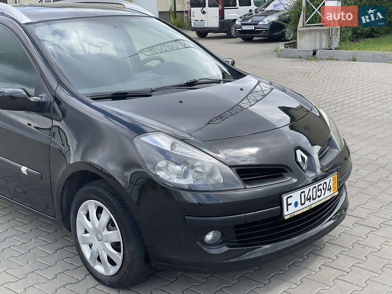Хэтчбек Renault Clio 2008 в Луцке