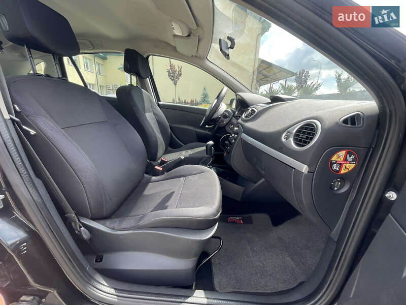 Хэтчбек Renault Clio 2008 в Луцке