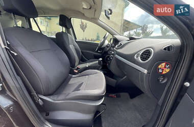 Хэтчбек Renault Clio 2008 в 