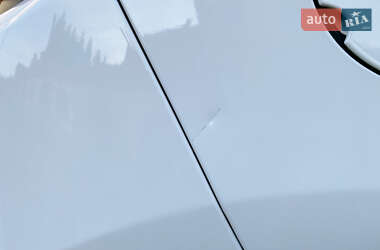 Хетчбек Renault Clio 2013 в 