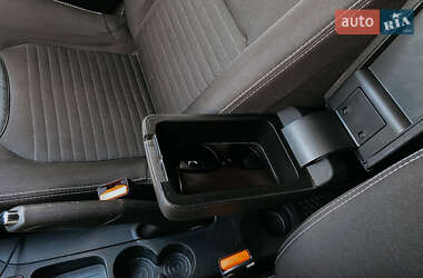 Хетчбек Renault Clio 2013 в 