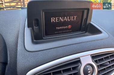 Универсал Renault Clio 2011 в 