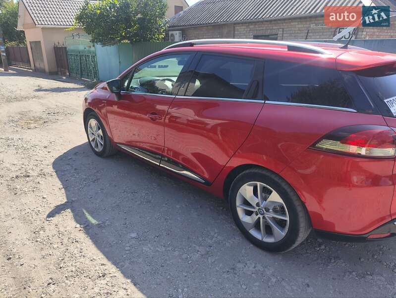Универсал Renault Clio 2016 в Запорожье