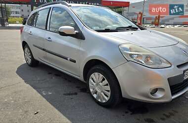 Универсал Renault Clio 2011 в 