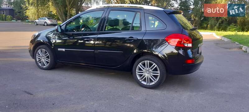 Универсал Renault Clio 2012 в Киеве