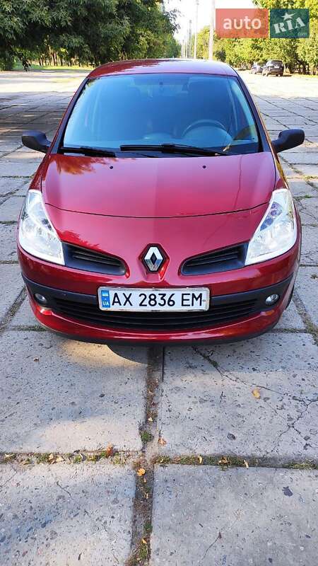 Хэтчбек Renault Clio 2007 в Харькове фото 27 Хэтчбек Renault Clio 2007 в Харькове