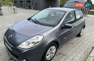 Хэтчбек Renault Clio 2009 в Львове