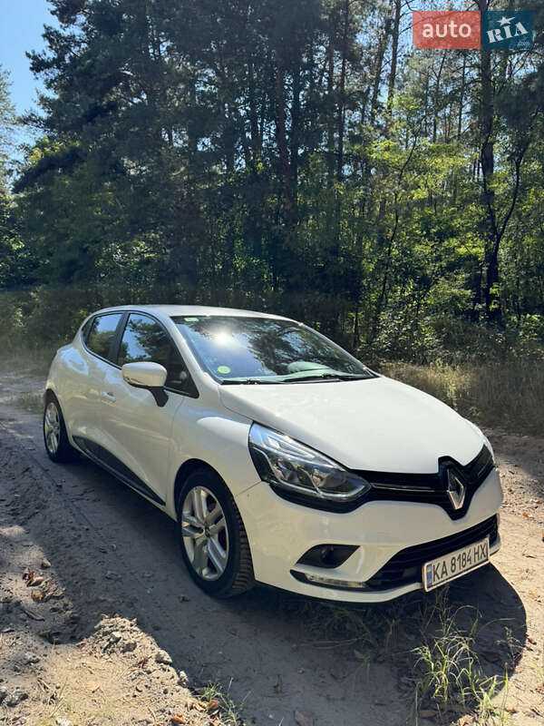 Хэтчбек Renault Clio 2016 в Кобеляках