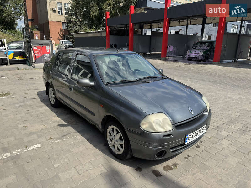 Хэтчбек Renault Clio 2001 в Хмельницком