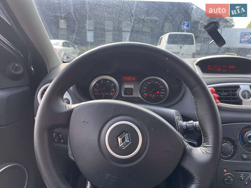 Универсал Renault Clio 2008 в Хмельницком