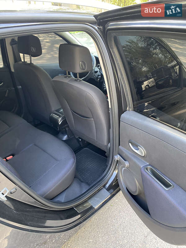 Универсал Renault Clio 2008 в Запорожье фото 9 Универсал Renault Clio 2008 в Запорожье