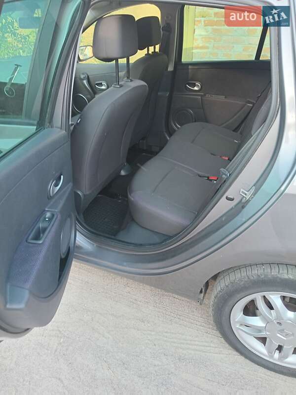 Хэтчбек Renault Clio 2009 в Белой Церкви