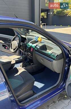 Седан Renault Clio 2007 в 